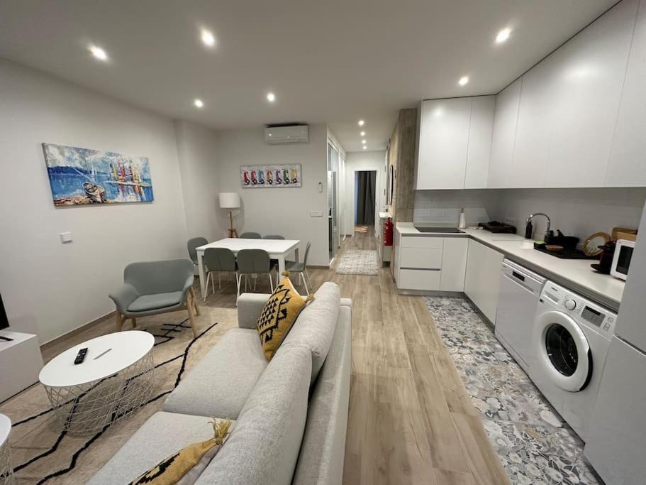Precioso Apartamento Con Patio. Pyp Valencia Eksteriør billede
