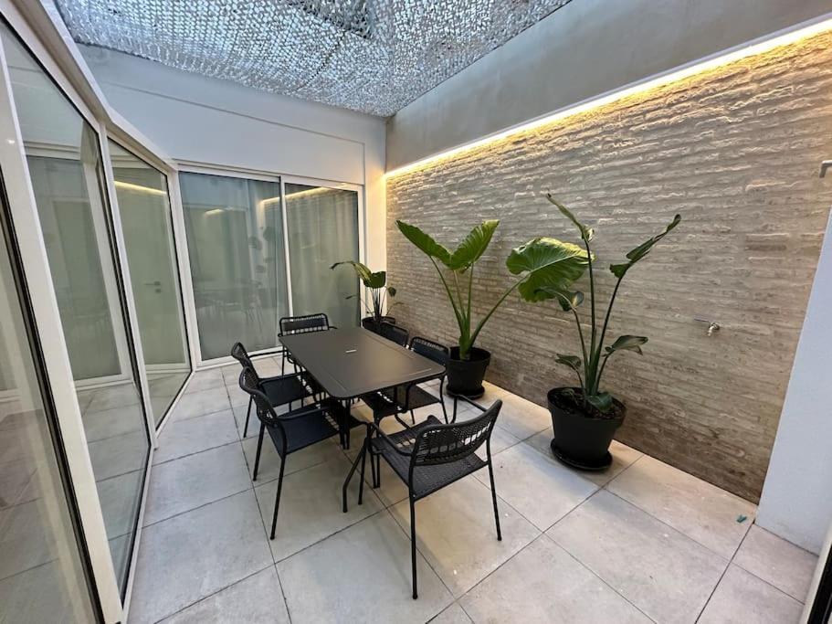 Precioso Apartamento Con Patio. Pyp Valencia Eksteriør billede