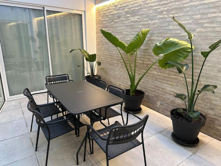 Precioso Apartamento Con Patio. Pyp Valencia Eksteriør billede